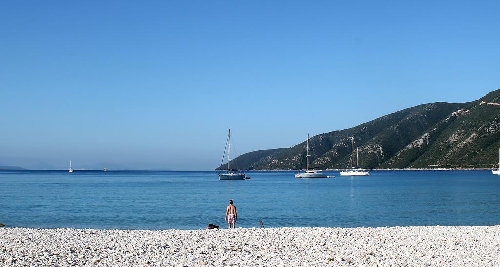 Savinos Rooms Vasiliki  Exterior photo